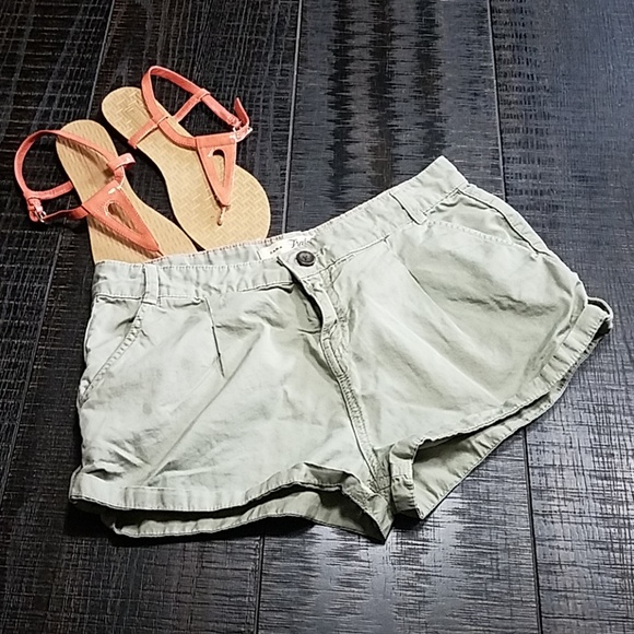 Zara Pants - Zara Trafaluc Green Bermuda Shorts